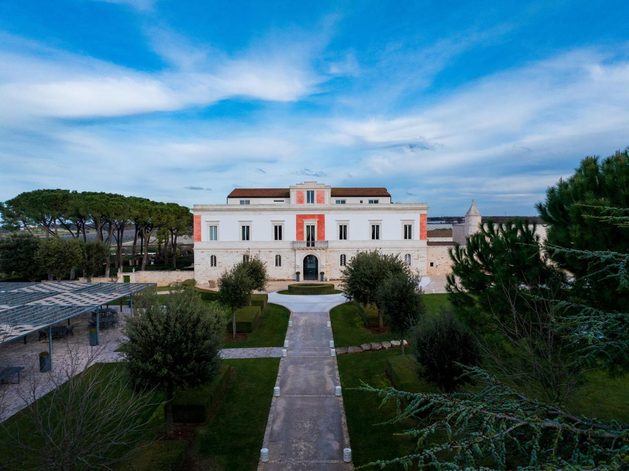 Relais Il Santissimo Hotel Turi Exterior foto
